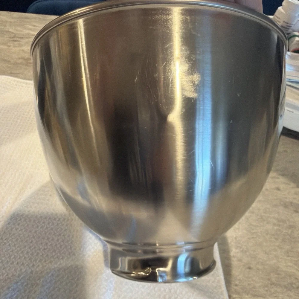 Kitchenaid K45 Stainless Steel Twist Lock Mixing Bowl, No Handle And Dough Hook